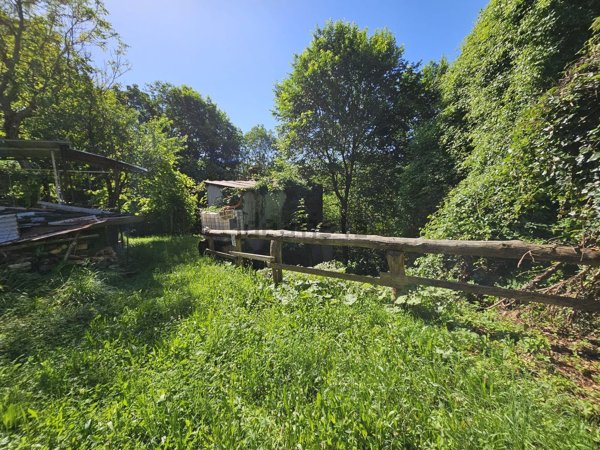casa indipendente in vendita a Valli del Pasubio in zona Staro
