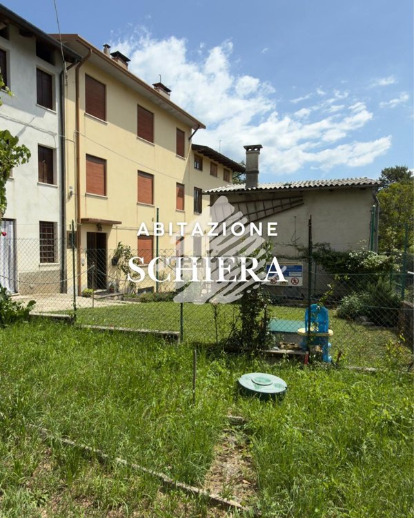 casa indipendente in vendita a Valli del Pasubio in zona Staro