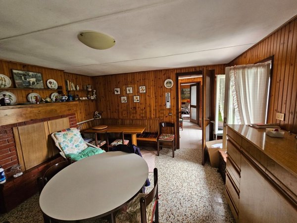 casa indipendente in vendita a Valli del Pasubio in zona Staro
