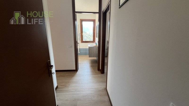 appartamento in vendita a Valli del Pasubio in zona Staro