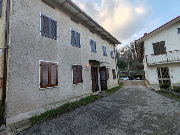 appartamento in vendita a Velo d'Astico