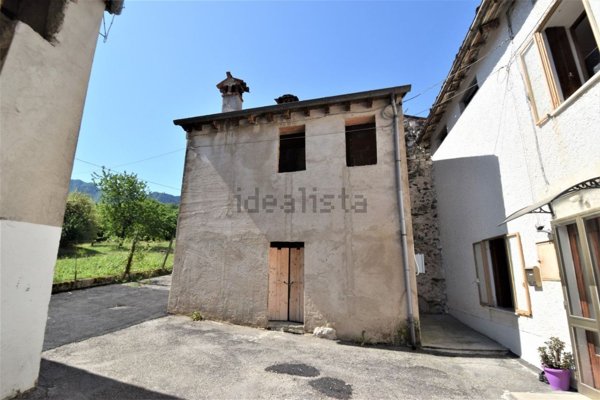 appartamento in vendita a Velo d'Astico