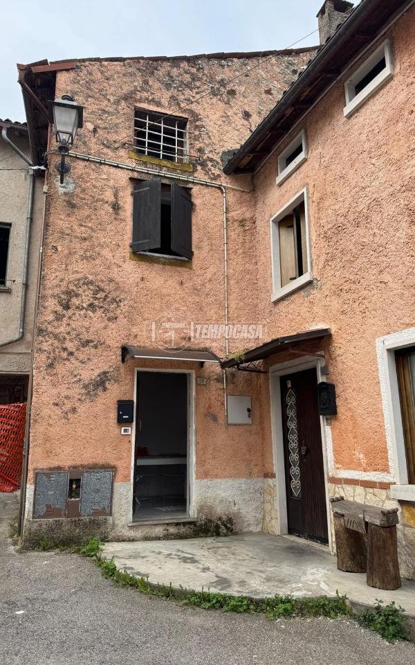 appartamento in vendita a Velo d'Astico