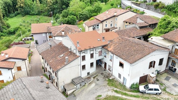 casa indipendente in vendita a Velo d'Astico