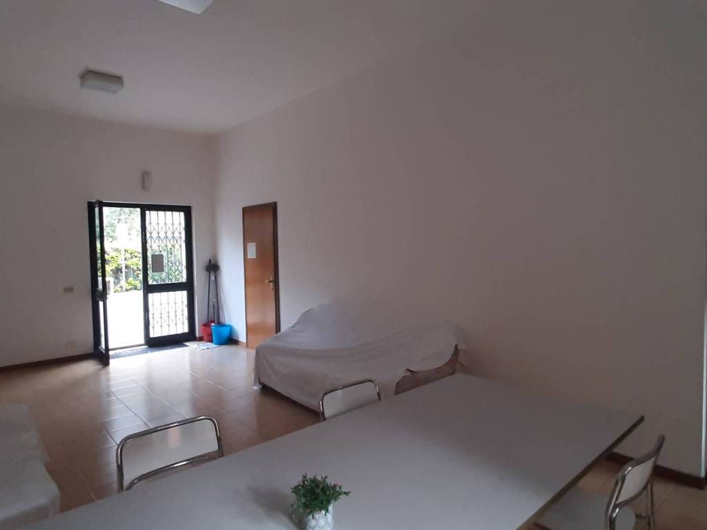 appartamento in vendita a Velo d'Astico in zona Seghe