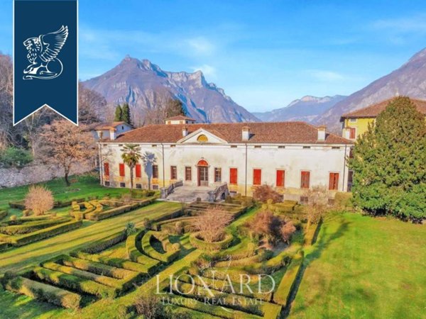casa indipendente in vendita a Velo d'Astico in zona Lago