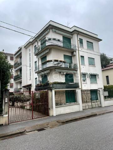 appartamento in vendita a Vicenza in zona Riviera Berica
