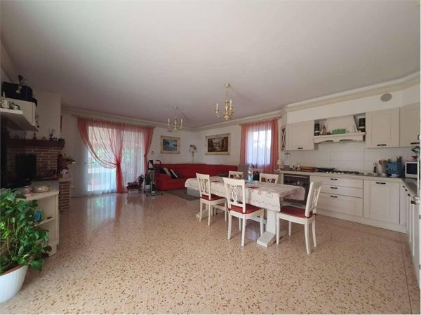 casa indipendente in vendita a Vicenza in zona San Felice