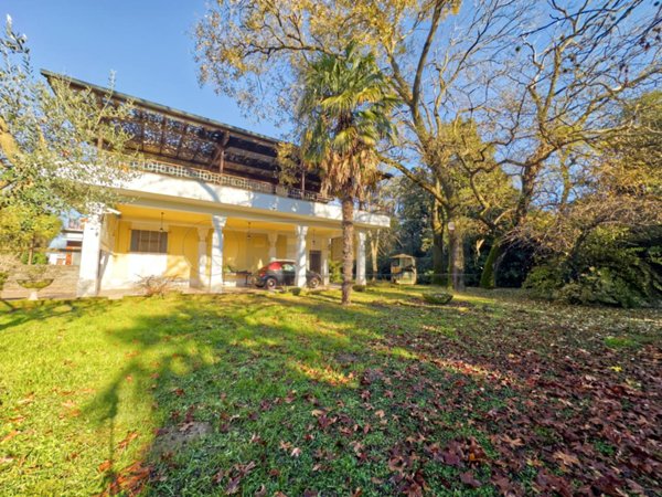 casa indipendente in vendita a Vicenza in zona Saviabona