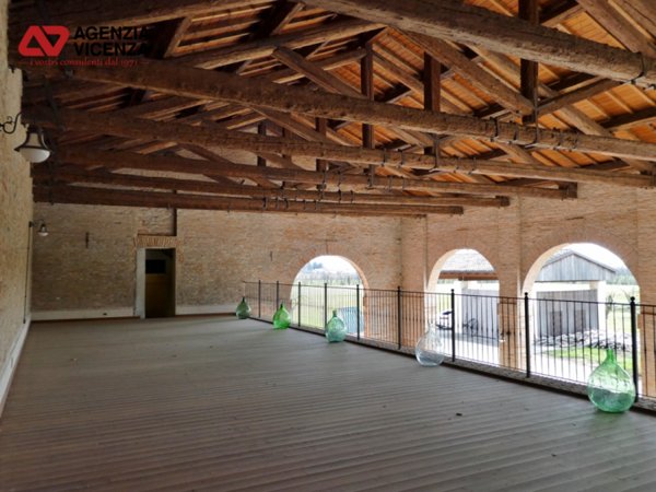 casa indipendente in vendita a Vicenza in zona Anconetta