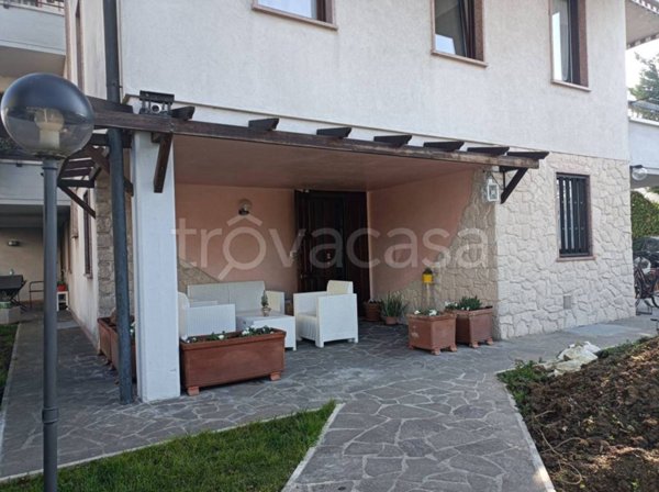casa indipendente in vendita a Vicenza in zona Longara