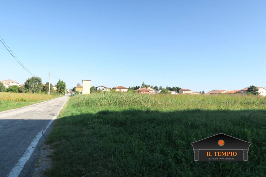 terreno agricolo in vendita a Vicenza in zona Bertesinella