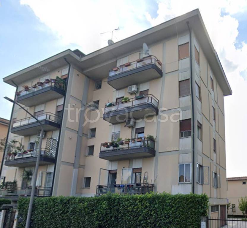 appartamento in vendita a Vicenza in zona San Lazzaro/Pomari