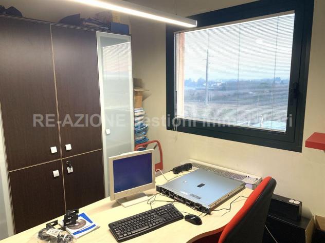 ufficio in vendita a Vicenza in zona Parco Città