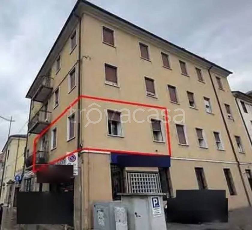 appartamento in vendita a Vicenza in zona San Felice