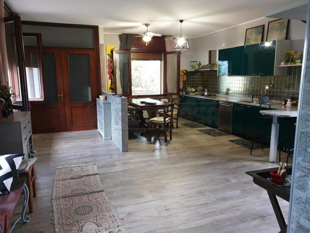 casa indipendente in vendita a Vicenza