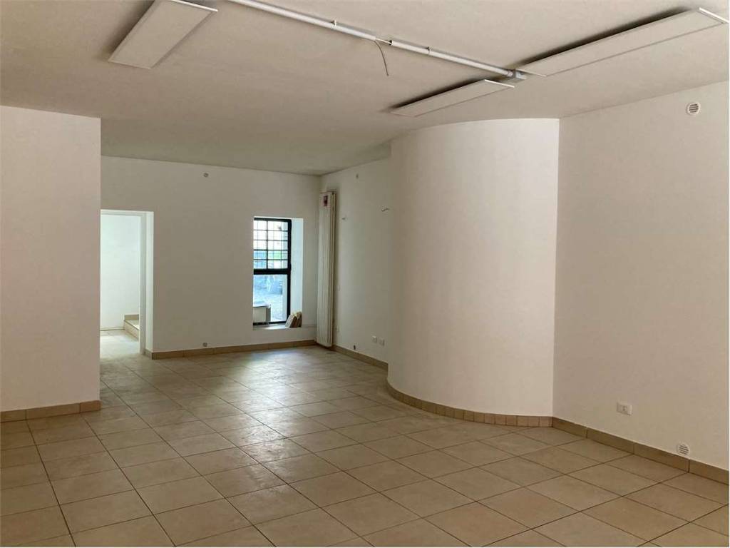 negozio in vendita a Vicenza in zona Centro Storico
