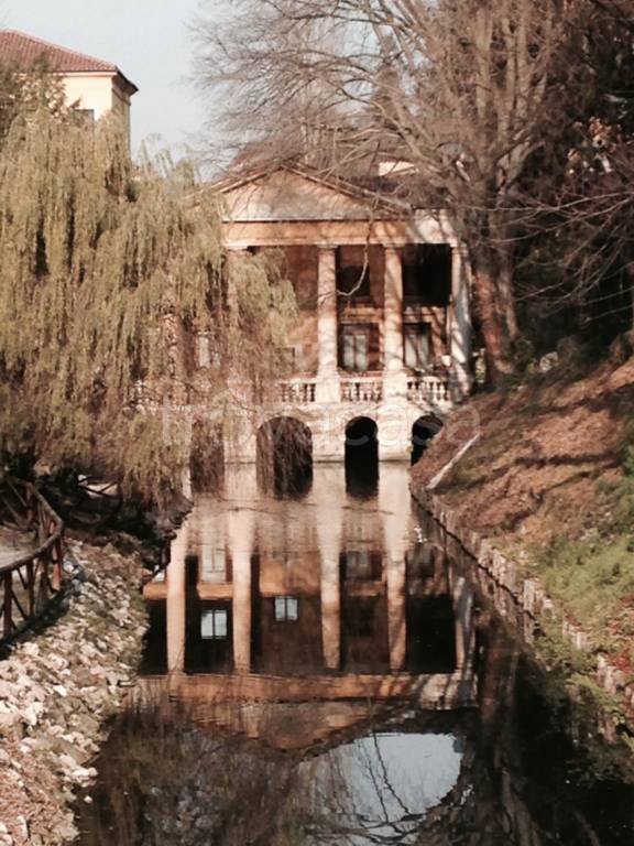 casa indipendente in vendita a Vicenza in zona Centro Storico