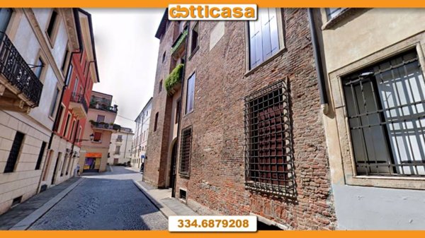 appartamento in vendita a Vicenza in zona Borgo Berga