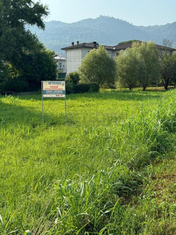 casa indipendente in vendita a Vicenza