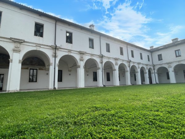 ufficio in vendita a Vicenza in zona Centro Storico