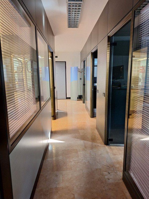 ufficio in vendita a Vicenza in zona Centro Storico