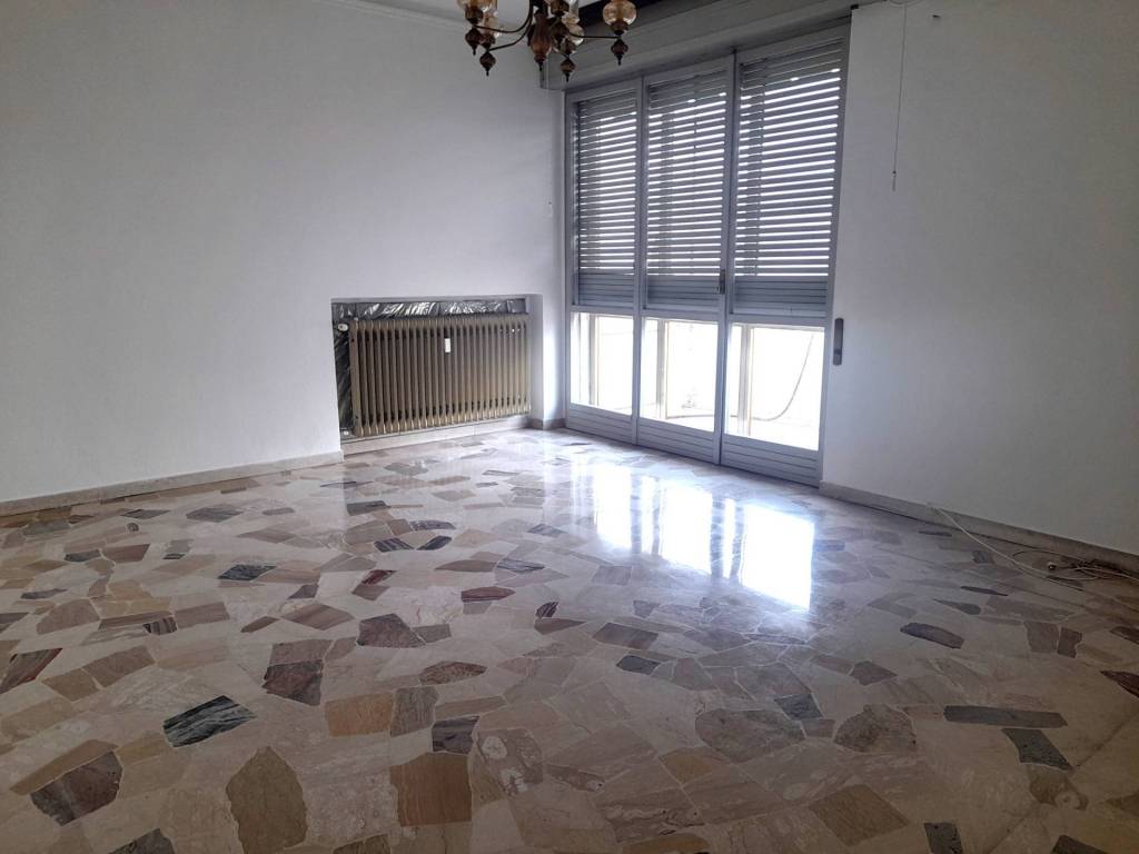 appartamento in vendita a Vicenza in zona Cattane