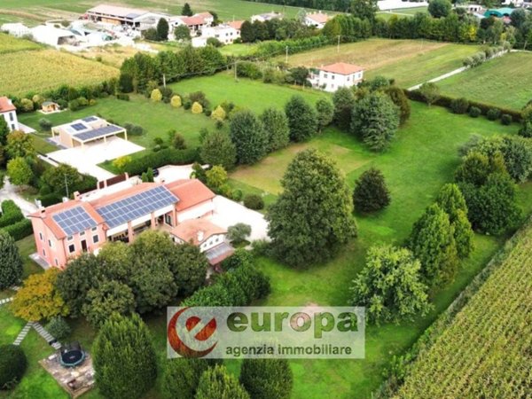 casa indipendente in vendita a Vicenza in zona Anconetta