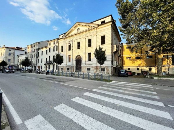 appartamento in vendita a Vicenza