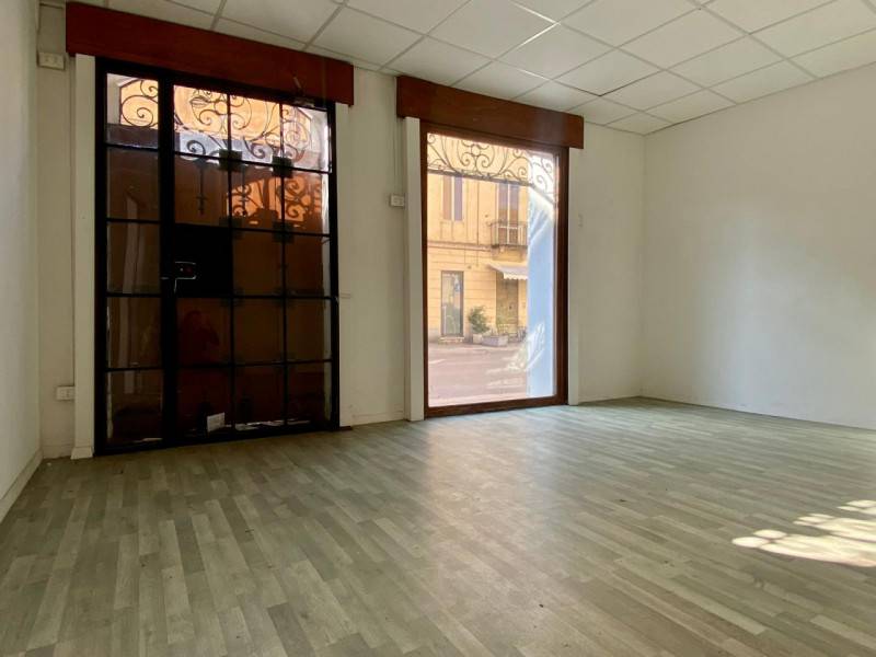 negozio in vendita a Vicenza in zona Centro Storico