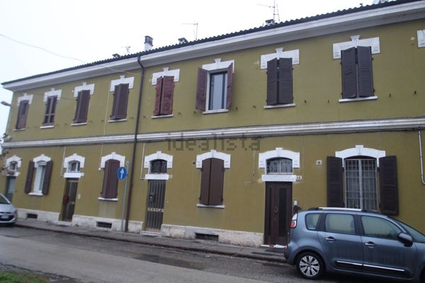 casa indipendente in vendita a Vicenza in zona Ferrovieri