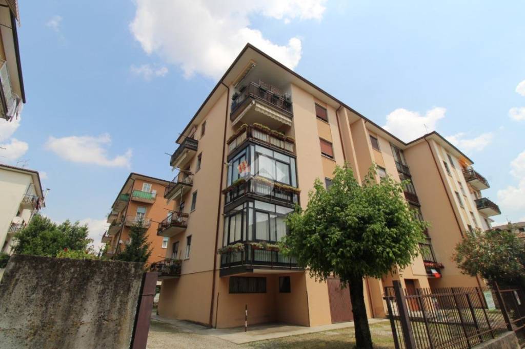 appartamento in vendita a Vicenza in zona Pio X
