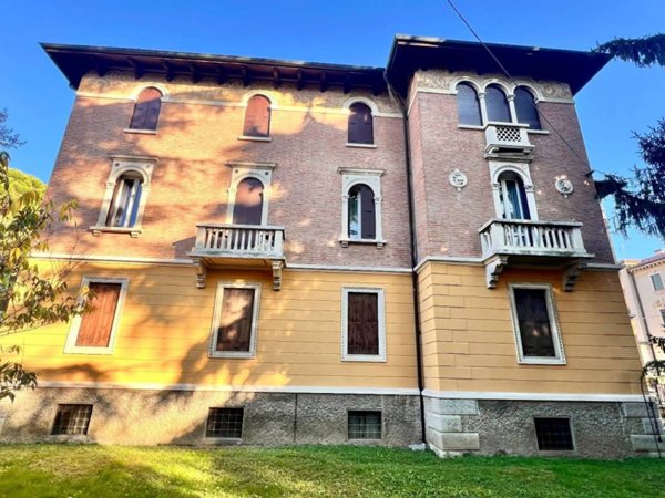 appartamento in vendita a Vicenza in zona Centro Storico