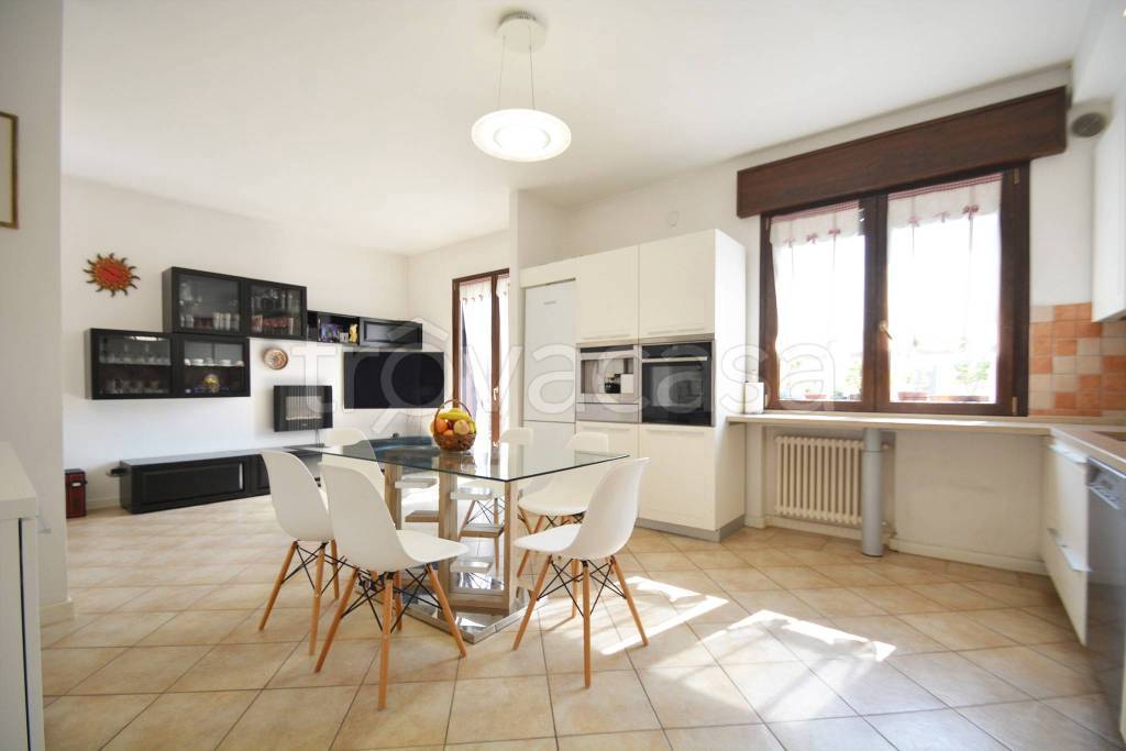 appartamento in vendita a Vicenza in zona San Bortolo/San Paolo