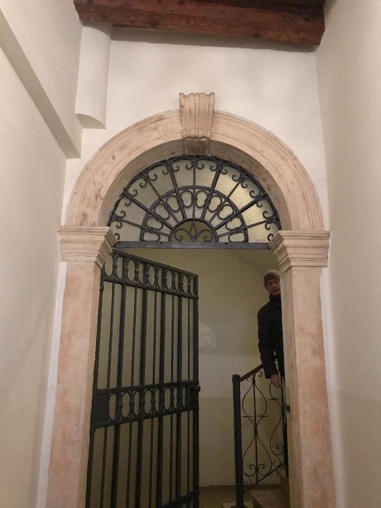 appartamento in vendita a Vicenza in zona Centro Storico