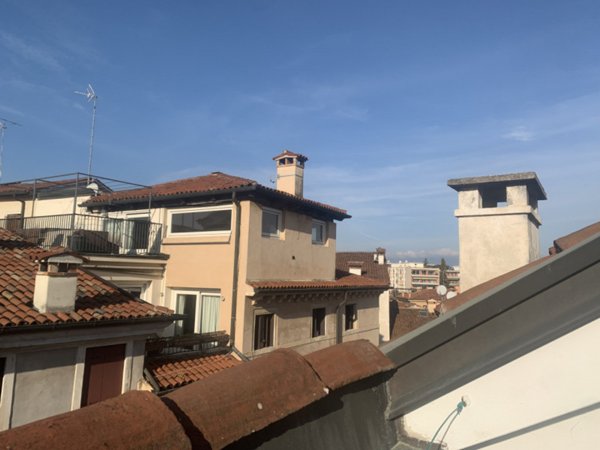 appartamento in vendita a Vicenza in zona Centro Storico