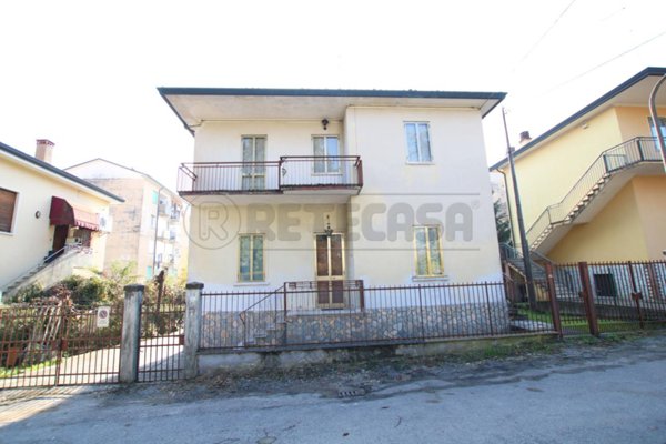 casa indipendente in vendita a Vicenza in zona Centro Storico
