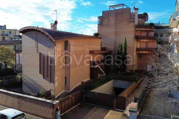 appartamento in vendita a Vicenza in zona San Bortolo/San Paolo
