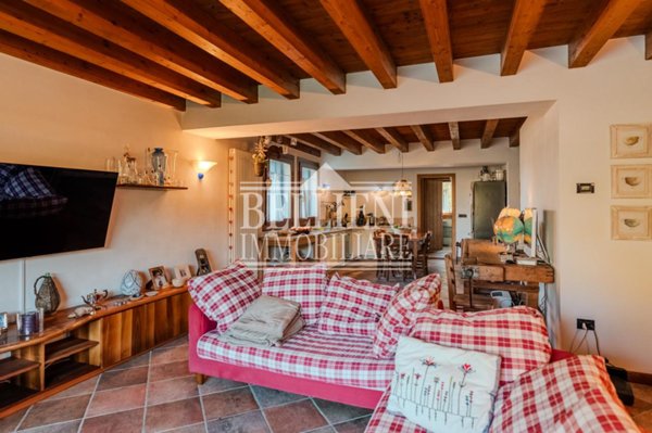 casa indipendente in vendita a Vicenza in zona Maddalene