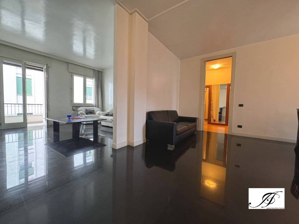 appartamento in vendita a Vicenza in zona Borgo Berga