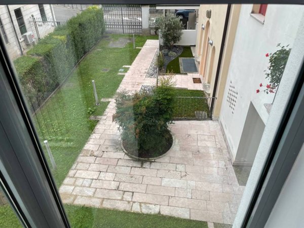appartamento in vendita a Vicenza in zona Villaggio del Sole