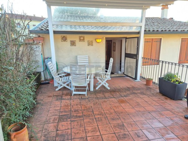 casa indipendente in vendita a Vicenza in zona Borgo Berga