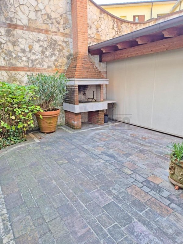 casa indipendente in vendita a Vicenza in zona Centro Storico