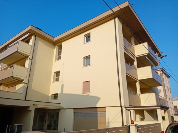 appartamento in vendita a Vicenza in zona San Lazzaro/Pomari