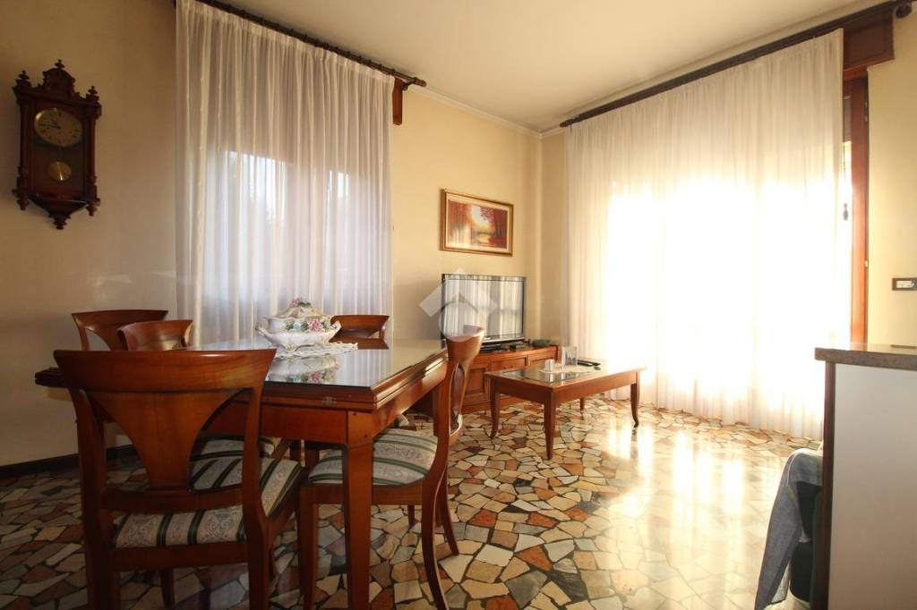 appartamento in vendita a Vicenza in zona Borgo Berga