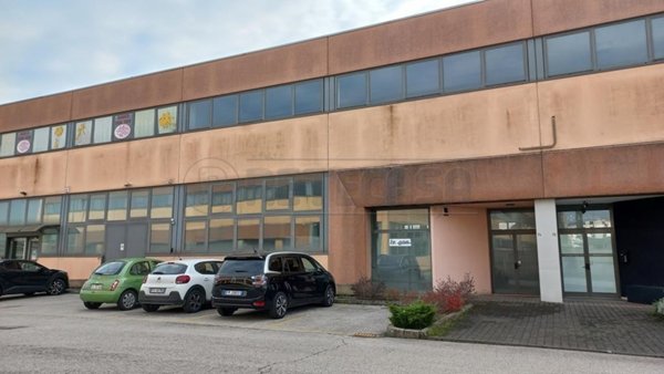 ufficio in vendita a Vicenza