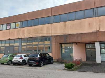 ufficio in vendita a Vicenza