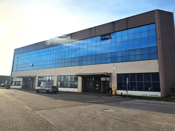 ufficio in vendita a Vicenza in zona Ferrovieri