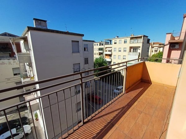 appartamento in vendita a Vicenza in zona Borgo Casale