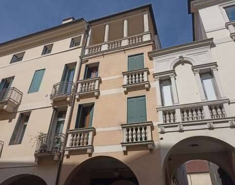 appartamento in vendita a Vicenza
